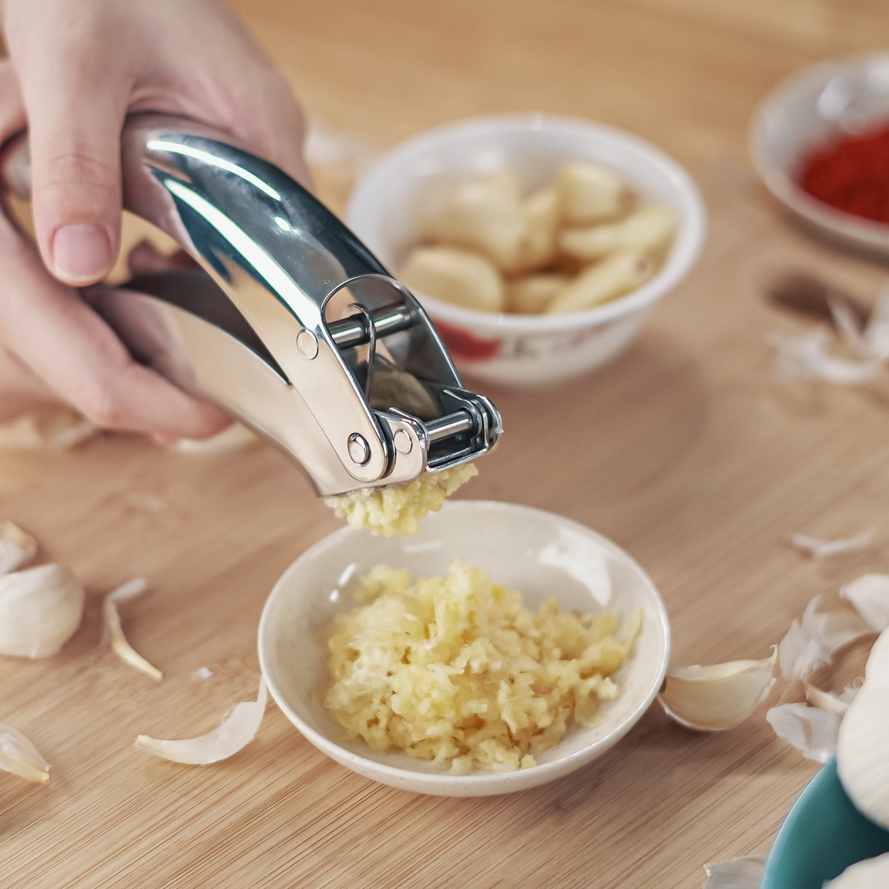 What are the Best Garlic Presses?