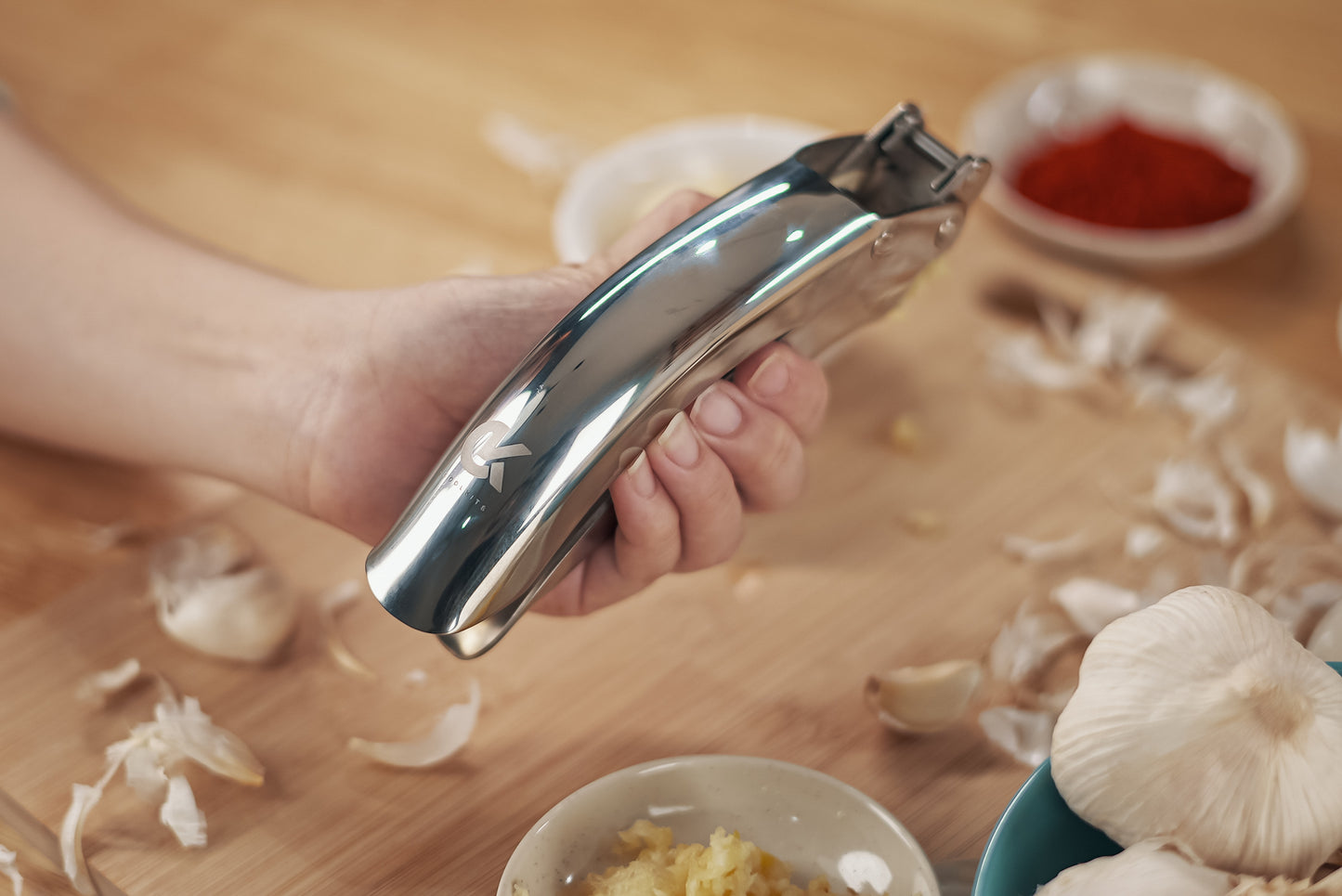 COOLKITS Garlic Press